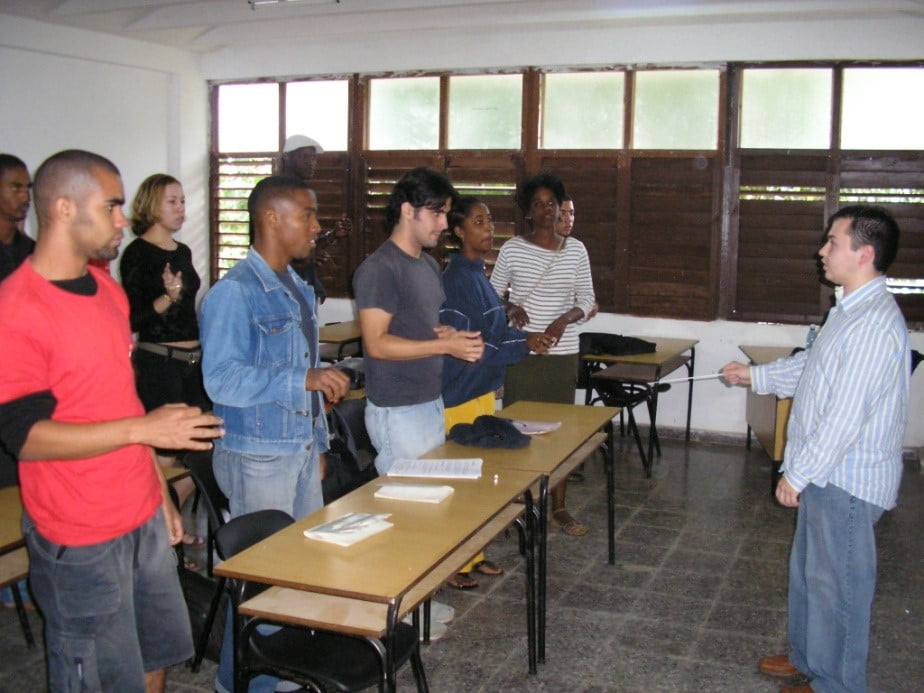 clases de dirección en Cuba