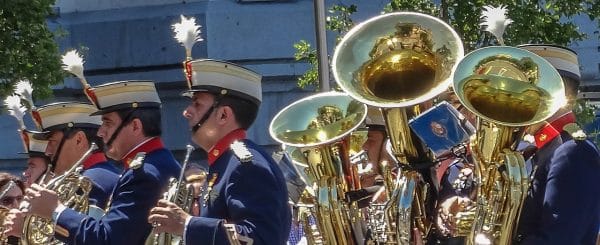 cuerpos comunes, cultura musica militar